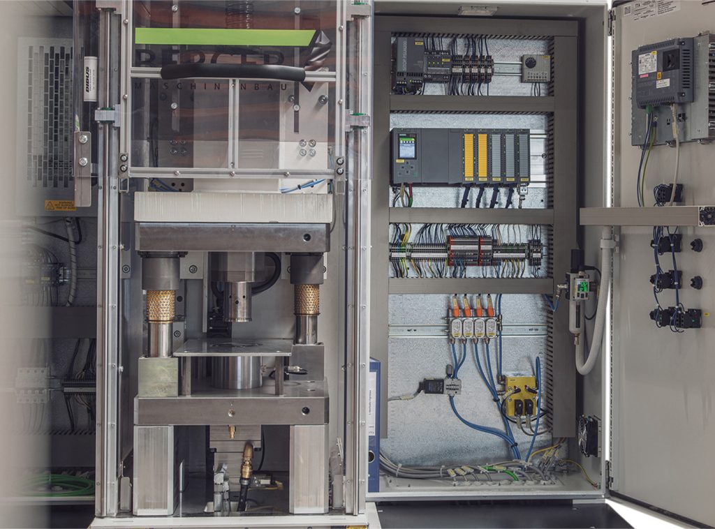 Deep drawing press for laboratory